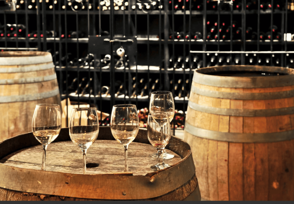 Image d\&#039;illustration représentant des tonneaux et des verres de vin